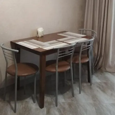 Forrest For 8 Person Apartment Lutsk Exterior photo