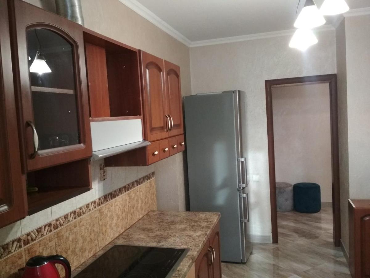 Forrest For 8 Person Apartment *